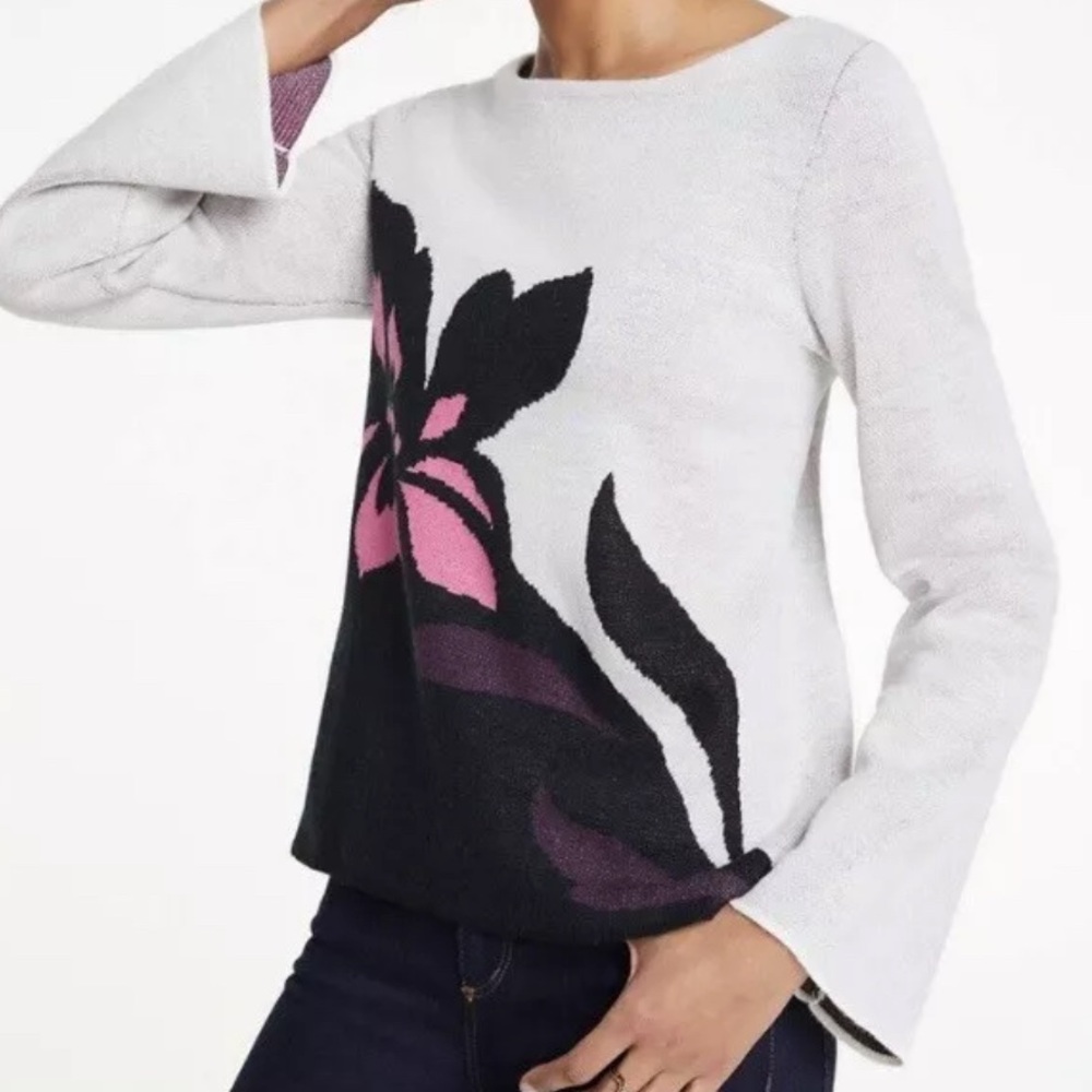 Ann Taylor Women’s Small Grey Floral Print Sweater